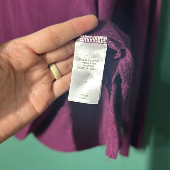 COPY - LUCKY BRAND berry long sleeve - Picture 8 of 10